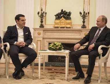 Κλιμακώνει την ένταση με τη Ρωσία η κυβέρνηση - Εξηγήσεις ζητάει η Μόσχα για άρνηση βίζας σε Ρώσους κληρικούς